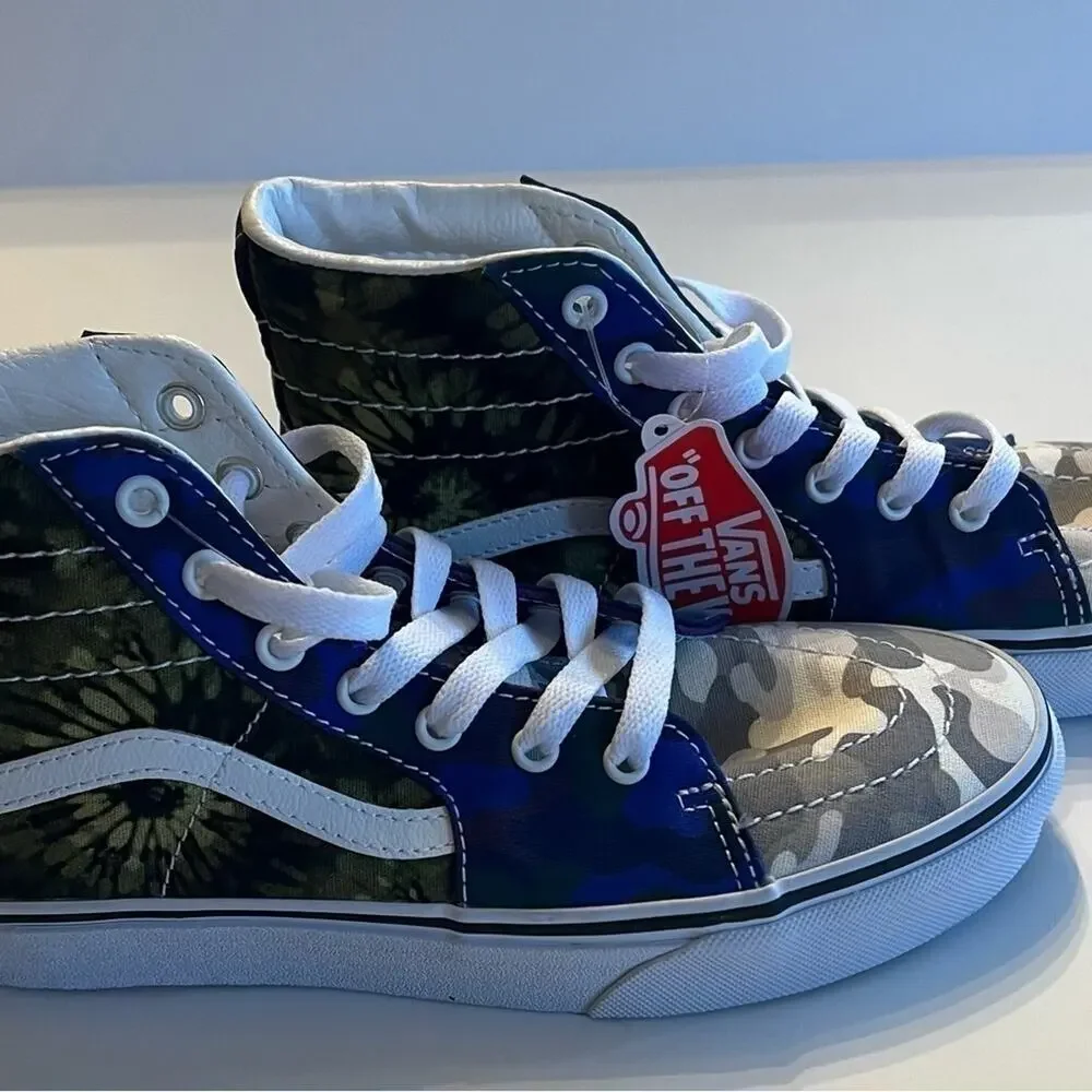 VANS GIRLS “HIGH TOP” “CAMO” SNEAKER SIZE 4.5 (BIG KID) NWT